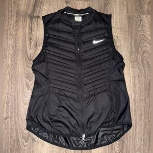 Nike AeroLoft 800 Women’s Running Vest – Black Size Medium